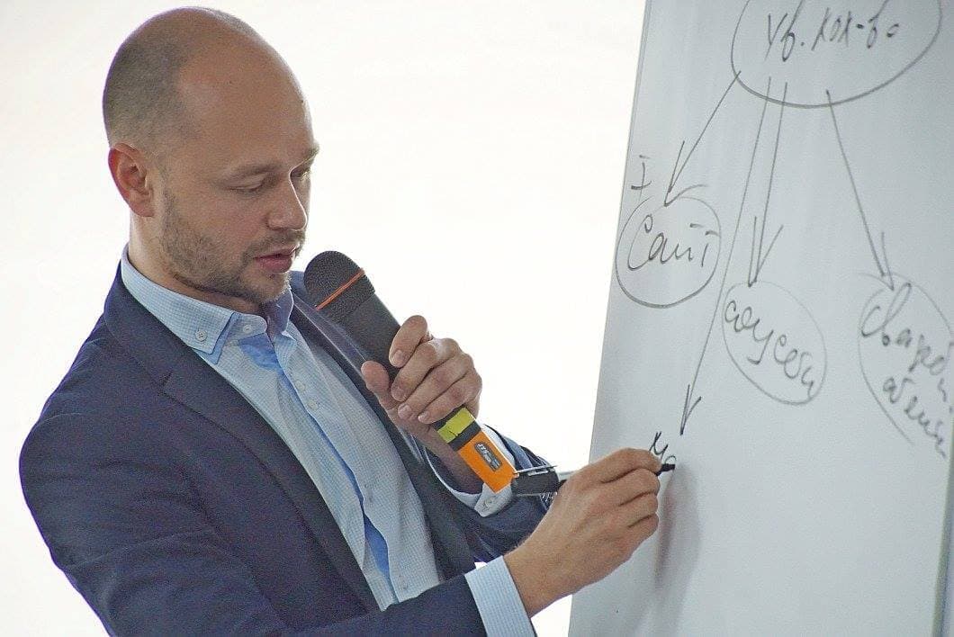 Александр Петрищев
